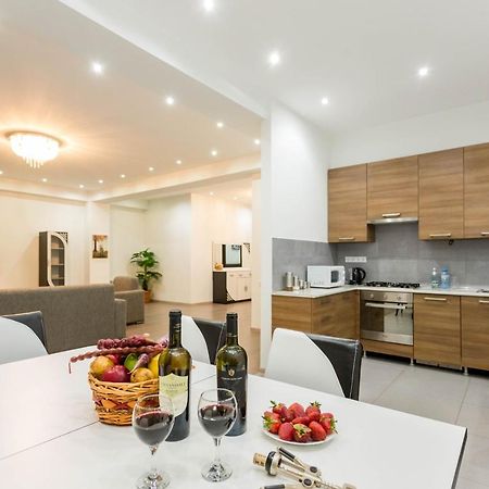 Apartment In The City Center Lll Tbilisi Zewnętrze zdjęcie