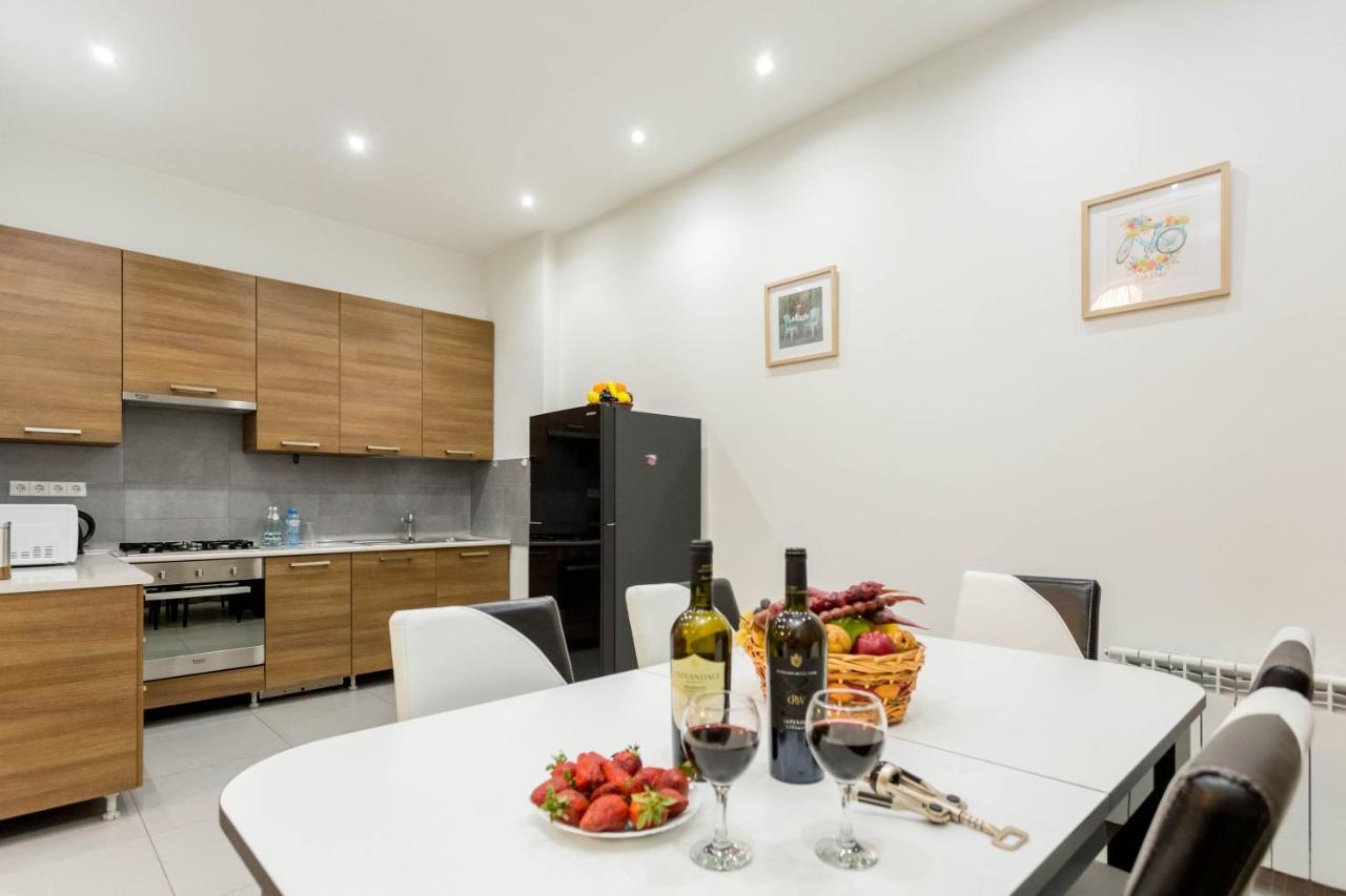 Apartment In The City Center Lll Tbilisi Zewnętrze zdjęcie
