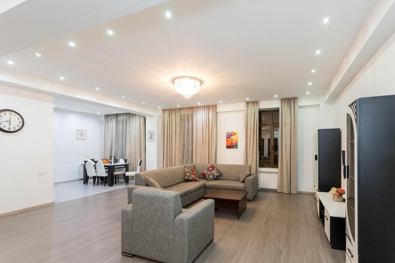 Apartment In The City Center Lll Tbilisi Zewnętrze zdjęcie